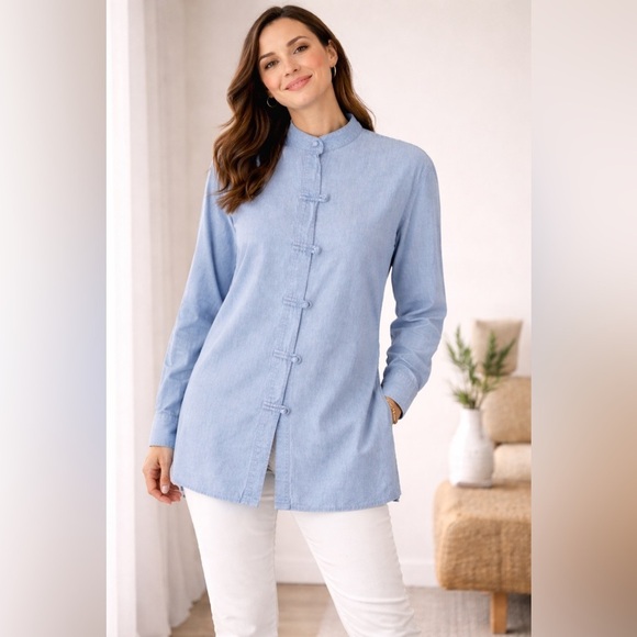 J. Jill Tops - J Jill Denim Knot Button Down Shirt women’s size small
